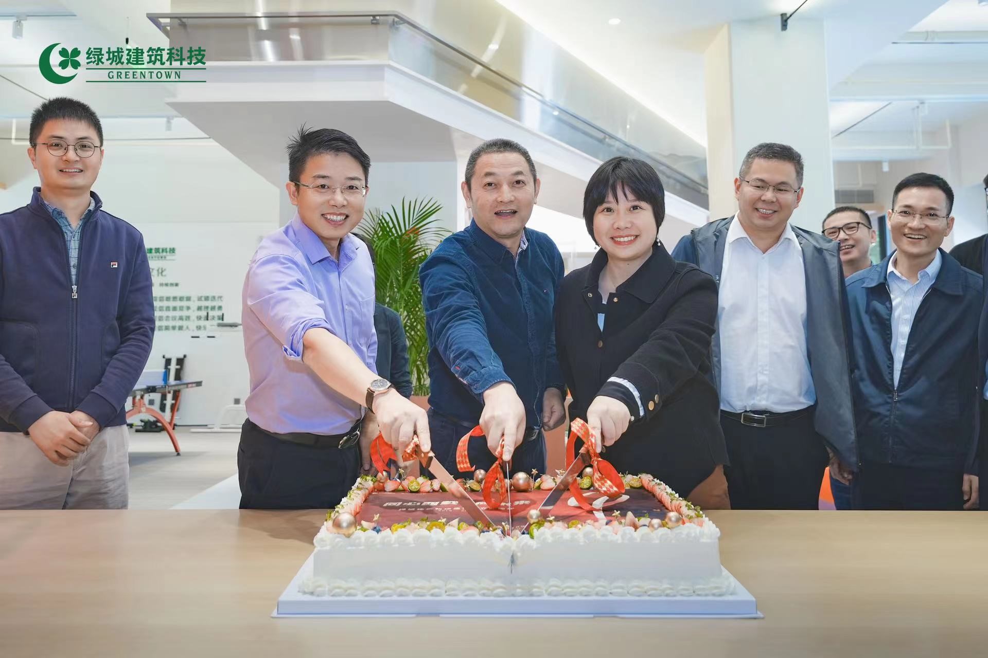 emcױ(й)ٷվ-EMC SPORTS