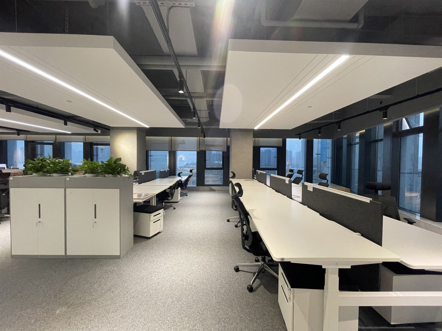 emcױ(й)ٷվ-EMC SPORTS