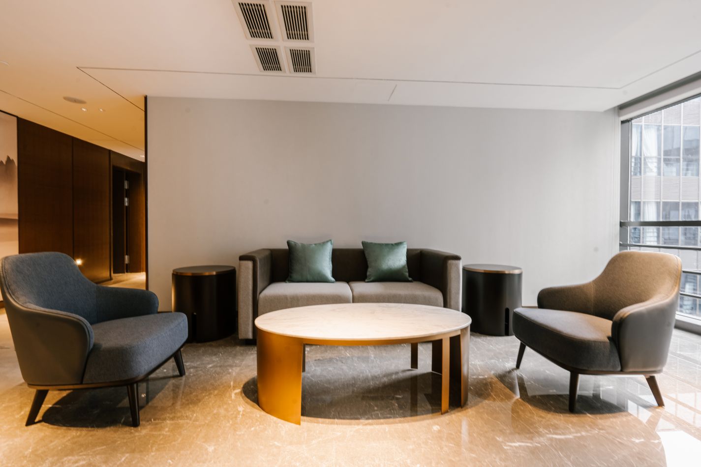 emcױ(й)ٷվ-EMC SPORTS